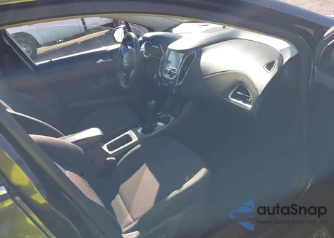 2017 Chevrolet Cruze Lt Auto from USA, damaged, VIN 1G1BE5SM2H7139307